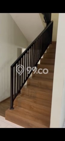 Rumah sewa siap pakai 4 Kamar Tidur di Citraland, Surabaya Rumah sewa siap pakai 4 Kamar Tidur di Citraland, Surabaya