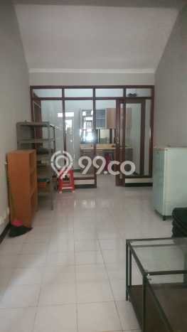 Disewakan! Rumah 2 Kamar Tidur &
2 Kamar Mandi di Citraland, Surabaya Disewakan! Rumah 2 Kamar Tidur &
2 Kamar Mandi di Citraland, Surabaya