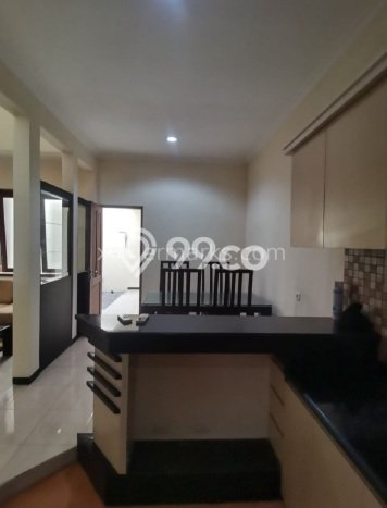 Rumah sewa siap huni 2 KT di Citraland, Surabaya Rumah sewa siap huni 2 KT di Citraland, Surabaya