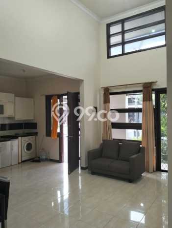 Rumah Kontrakan Surabaya LT 135m2 LB 85m2 Area Citraland Rumah Kontrakan Surabaya LT 135m2 LB 85m2 Area Citraland