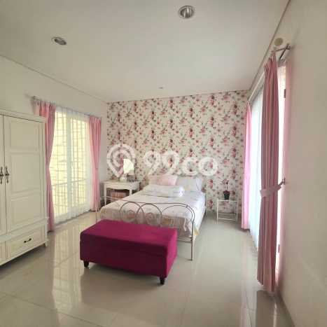 Disewakan! Rumah 5 Kamar Tidur &
4 Kamar Mandi di Citraland, Surabaya Disewakan! Rumah 5 Kamar Tidur &
4 Kamar Mandi di Citraland, Surabaya