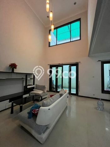 Disewakan! Rumah 4 Kamar Tidur &
3 Kamar Mandi di Citraland, Surabaya Disewakan! Rumah 4 Kamar Tidur &
3 Kamar Mandi di Citraland, Surabaya