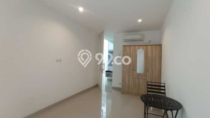 Jarang Ada! Rumah Sewa 2 Kamar Nyaman Siap Huni Citraland Jarang Ada! Rumah Sewa 2 Kamar Nyaman Siap Huni Citraland