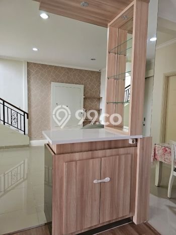 LOKASI PREMIUM! Rumah di Gading Serpong The Spring, 4 KT, Lingkungan Tenang, Luas 128m² Bangunan 129m² LOKASI PREMIUM! Rumah di Gading Serpong The Spring, 4 KT, Lingkungan Tenang, Luas 128m² Bangunan 129m²