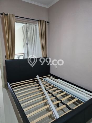 LOKASI PREMIUM! Rumah di Gading Serpong The Spring, 4 KT, Lingkungan Tenang, Luas 128m² Bangunan 129m² LOKASI PREMIUM! Rumah di Gading Serpong The Spring, 4 KT, Lingkungan Tenang, Luas 128m² Bangunan 129m²