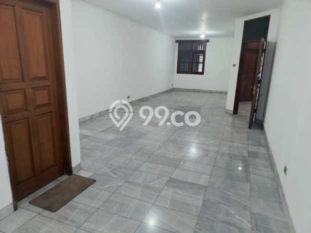 Jarang Ada! Rumah Kontrakan 4 Kamar Bagus Siap Huni Puri Indah Jarang Ada! Rumah Kontrakan 4 Kamar Bagus Siap Huni Puri Indah