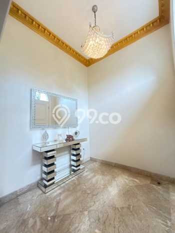 Ready to Use! Premium House LT 551m2 Desain Modern di BSD Ready to Use! Premium House LT 551m2 Desain Modern di BSD