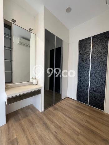 Jual Rumah Mewah Megah Dengan View Cantik di BSD, Tangerang Jual Rumah Mewah Megah Dengan View Cantik di BSD, Tangerang