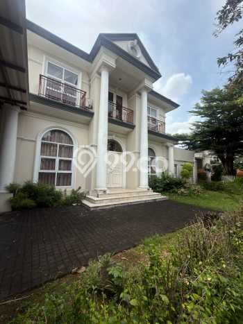 Ready to Use! Premium House LT 551m2 Desain Modern di BSD Ready to Use! Premium House LT 551m2 Desain Modern di BSD