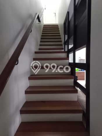 Rumah Elit Modern Siap Huni di Kemang Jakarta Selatan Rumah Elit Modern Siap Huni di Kemang Jakarta Selatan