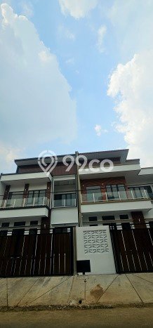 Hunian Super Mewah dengan Akses Paling Strategis di BSD, Tangerang Hunian Super Mewah dengan Akses Paling Strategis di BSD, Tangerang