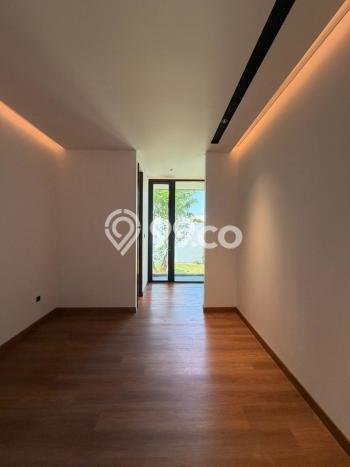 Dijual Rumah Luas Elegan Dengan View Eksklusif di BSD, Tangerang Dijual Rumah Luas Elegan Dengan View Eksklusif di BSD, Tangerang