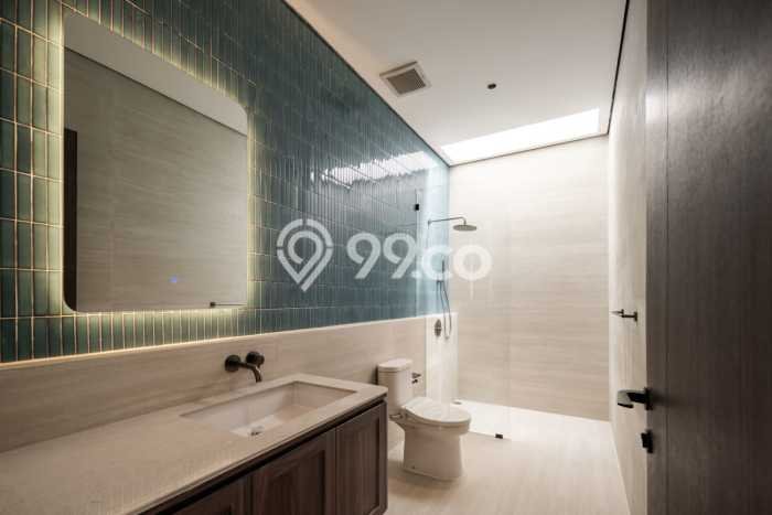 Hunian Elit LB 320m2 Siap Pakai Desain Elegan di BSD City, Tangerang Hunian Elit LB 320m2 Siap Pakai Desain Elegan di BSD City, Tangerang