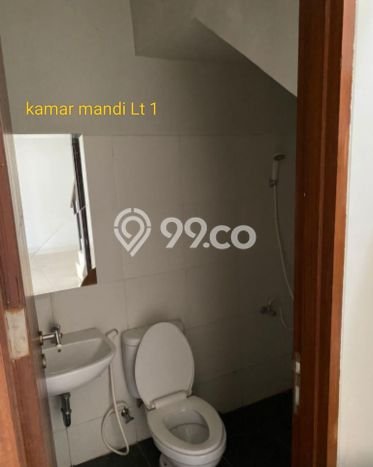 Dijual Rumah Strategis Bagus Punya 3 KT di Cipondoh Tangerang SHM Dijual Rumah Strategis Bagus Punya 3 KT di Cipondoh Tangerang SHM