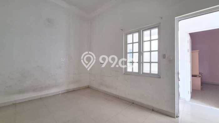 Dijual Rumah Luas Megah Dengan View Cantik di Modernland, Tangerang Dijual Rumah Luas Megah Dengan View Cantik di Modernland, Tangerang