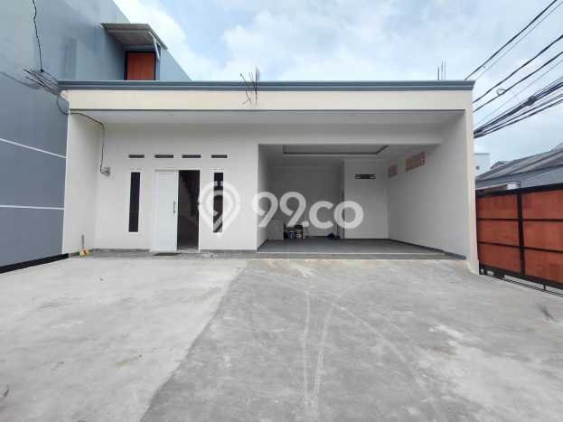 For Sale Rumah 1 Kamar Lokasi Ideal Bagus dan Strategis di Cipondoh For Sale Rumah 1 Kamar Lokasi Ideal Bagus dan Strategis di Cipondoh