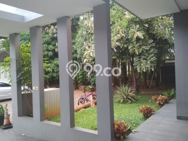 Jual Rumah Luas Megah Dengan View Cantik di Modernland, Tangerang Jual Rumah Luas Megah Dengan View Cantik di Modernland, Tangerang