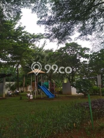 Jual Rumah Luas Megah Dengan View Cantik di Modernland, Tangerang Jual Rumah Luas Megah Dengan View Cantik di Modernland, Tangerang