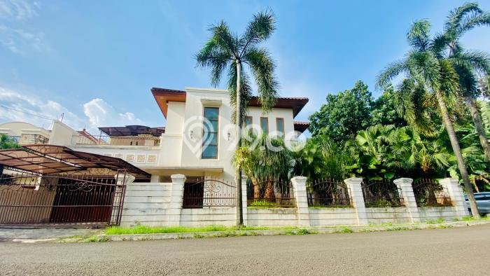 For Sale! Luxury House LT 872m2 Desain Modern di Bintaro For Sale! Luxury House LT 872m2 Desain Modern di Bintaro