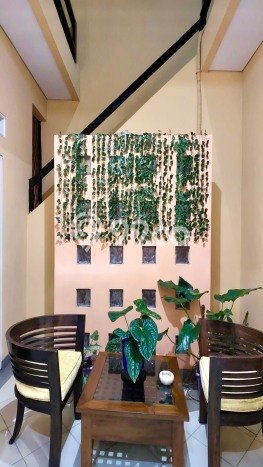 Rumah Strategis Modern Lb 140m2 di Cinere, Depok Rumah Strategis Modern Lb 140m2 di Cinere, Depok