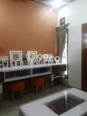 Dijual Rumah 5 Kamar Lokasi Ideal Nyaman dan Strategis di Cimahi Utara Dijual Rumah 5 Kamar Lokasi Ideal Nyaman dan Strategis di Cimahi Utara