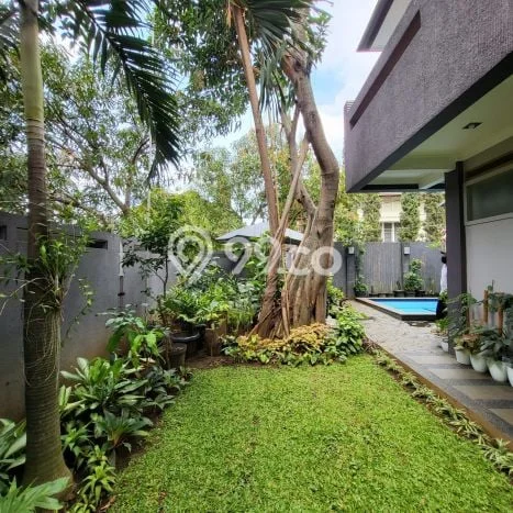 Rumah Nyaman area , Bandung, Luas 515m2m² Bangunan 750m2m² Rumah Nyaman area , Bandung, Luas 515m2m² Bangunan 750m2m²