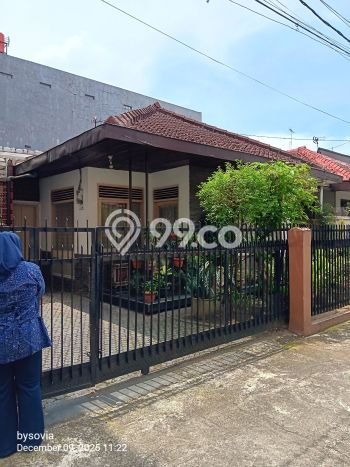 Dijual Rumah 3 Kamar Lokasi Ideal Nyaman dan Strategis di Astanaanyar Dijual Rumah 3 Kamar Lokasi Ideal Nyaman dan Strategis di Astanaanyar