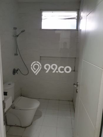 Rumah Mewah Dijual LT 180m2 di Cengkareng, Jakarta Barat Rumah Mewah Dijual LT 180m2 di Cengkareng, Jakarta Barat