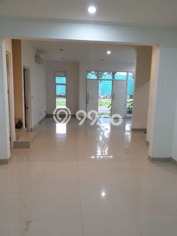 Rumah Mewah Dijual LT 180m2 di Cengkareng, Jakarta Barat Rumah Mewah Dijual LT 180m2 di Cengkareng, Jakarta Barat
