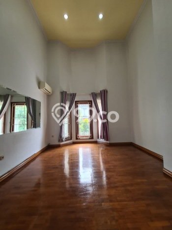 Jarang Ada! Rumah Kontrakan 4 Kamar Nyaman Siap Huni Kemang Jarang Ada! Rumah Kontrakan 4 Kamar Nyaman Siap Huni Kemang