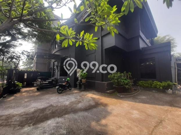 Ruko paling strategis disewakan di Kebayoran Baru Jakarta Selatan Ruko paling strategis disewakan di Kebayoran Baru Jakarta Selatan