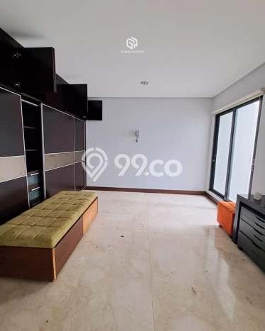 Hunian Modern dengan LT 400m2 & LB 700m2 Dikontrakkan di Pondok Indah Hunian Modern dengan LT 400m2 & LB 700m2 Dikontrakkan di Pondok Indah