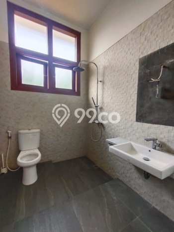 Sewa Rumah Murah di Kemang Jakarta Selatan Punya 3 Kamar Tidur Sewa Rumah Murah di Kemang Jakarta Selatan Punya 3 Kamar Tidur