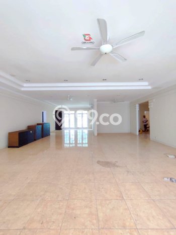Jarang Ada! Rumah Sewa 4 Kamar Bagus Siap Huni Kemang Jarang Ada! Rumah Sewa 4 Kamar Bagus Siap Huni Kemang