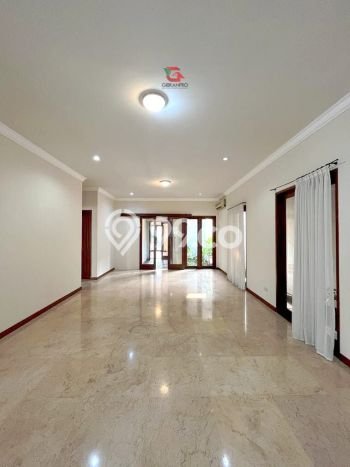 Rumah Kontrakan Jakarta Selatan LT 800m2 LB 402m2 Area Kemang Rumah Kontrakan Jakarta Selatan LT 800m2 LB 402m2 Area Kemang