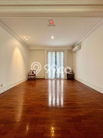 Rumah Bagus Disewakan di Kuningan, Jakarta Selatan LT 800m2, LB 700m2 Rumah Bagus Disewakan di Kuningan, Jakarta Selatan LT 800m2, LB 700m2