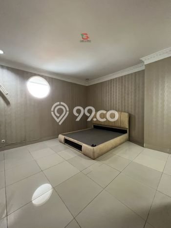 Rumah 5 Kamar Lengkap Disewakan di Menteng Harga Kompetitif Rumah 5 Kamar Lengkap Disewakan di Menteng Harga Kompetitif