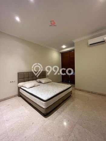 Sewa Rumah Nyaman di Cipete LT 450m2 / LB 650m2 Kondisi Bagus Sewa Rumah Nyaman di Cipete LT 450m2 / LB 650m2 Kondisi Bagus