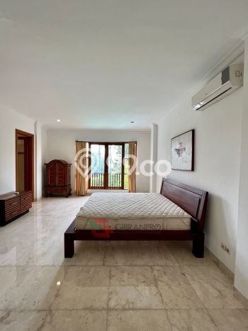 Disewakan! Rumah 6 Kamar Tidur &
5 Kamar Mandi di Pondok Indah, Jakarta Selatan Disewakan! Rumah 6 Kamar Tidur &
5 Kamar Mandi di Pondok Indah, Jakarta Selatan