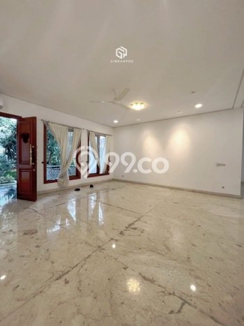 Disewakan Rumah Strategis LT 800m2 / LB 500m2 di Kemang, Jakarta Selatan Disewakan Rumah Strategis LT 800m2 / LB 500m2 di Kemang, Jakarta Selatan