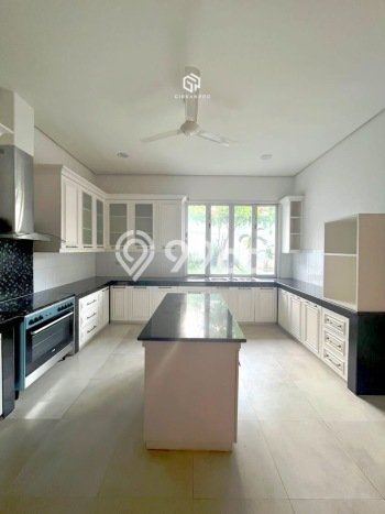 Disewakan Rumah Strategis LT 800m2 / LB 500m2 di Kemang, Jakarta Selatan Disewakan Rumah Strategis LT 800m2 / LB 500m2 di Kemang, Jakarta Selatan