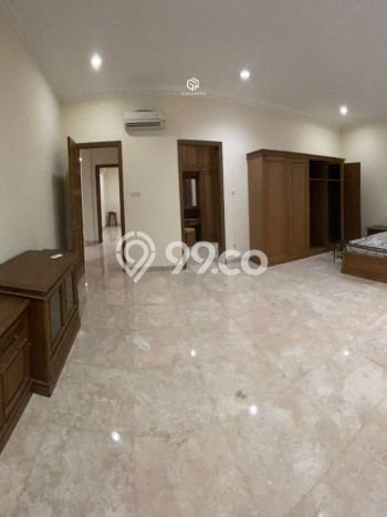 Disewakan Rumah Murah di Pondok Indah Jakarta Selatan Punya 6 Kamar Tidur Disewakan Rumah Murah di Pondok Indah Jakarta Selatan Punya 6 Kamar Tidur