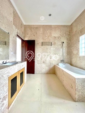 Rumah Bagus Siap Huni Di Cilandak Luas 600m2 Aman Rumah Bagus Siap Huni Di Cilandak Luas 600m2 Aman