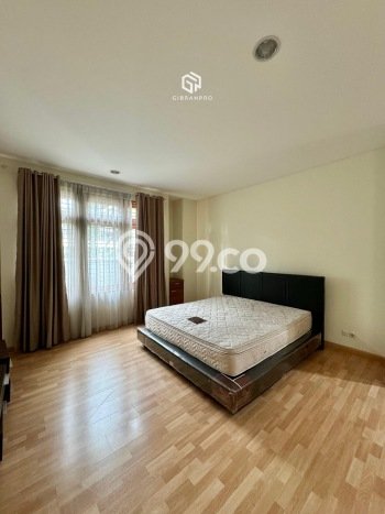 Sewa Rumah Harga Terjangkau di Pondok Indah Jakarta Selatan Punya 5 Kamar Tidur Sewa Rumah Harga Terjangkau di Pondok Indah Jakarta Selatan Punya 5 Kamar Tidur