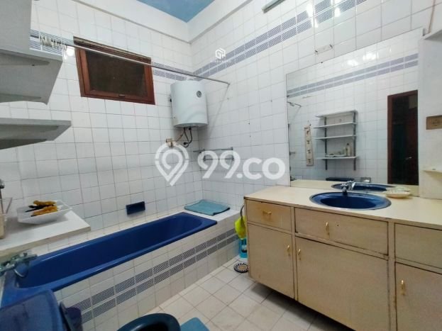 Disewakan Rumah Konsep Minimalis di Cilandak Jakarta Selatan dengan 5 KT Disewakan Rumah Konsep Minimalis di Cilandak Jakarta Selatan dengan 5 KT