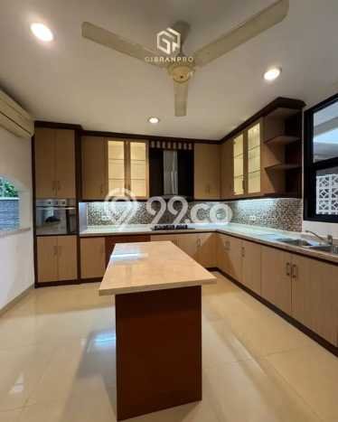 Rumah sewa siap pakai 4 KT di Ampera, Jakarta Selatan Rumah sewa siap pakai 4 KT di Ampera, Jakarta Selatan