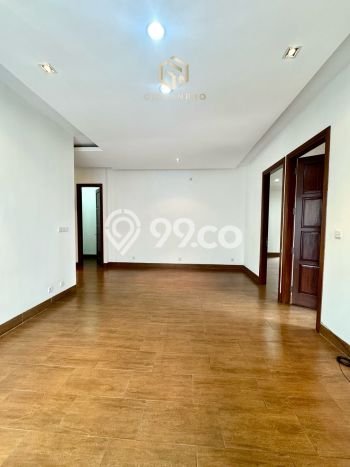 Disewakan! Rumah 4 Kamar Tidur &
4 Kamar Mandi di Kemang, Jakarta Selatan Disewakan! Rumah 4 Kamar Tidur &
4 Kamar Mandi di Kemang, Jakarta Selatan
