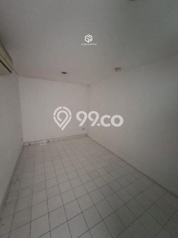 Hunian Minimalis Untuk Disewakan di Pondok Indah Jakarta Selatan 6 KT & 6 KM Hunian Minimalis Untuk Disewakan di Pondok Indah Jakarta Selatan 6 KT & 6 KM