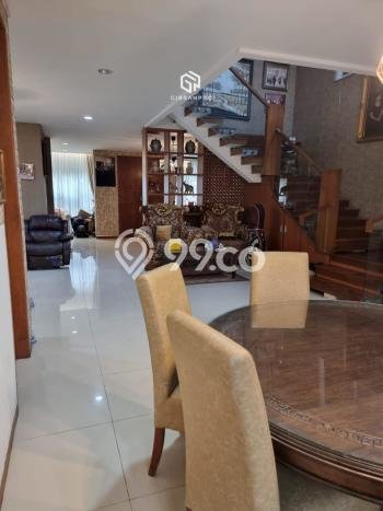 Ready to Use! Premium House LT 335m2 Desain Elegan di Pondok Indah Ready to Use! Premium House LT 335m2 Desain Elegan di Pondok Indah