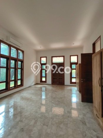 Sewa Rumah Murah di Kemang Jakarta Selatan Punya 3 Kamar Tidur Sewa Rumah Murah di Kemang Jakarta Selatan Punya 3 Kamar Tidur